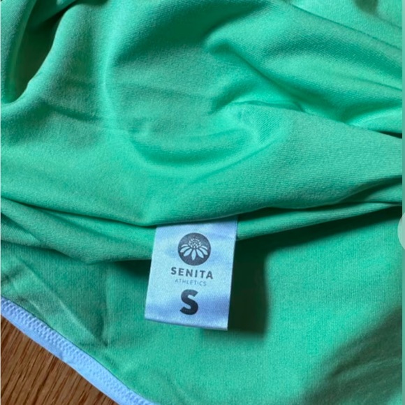 NWT SENITA Extra Mile Tank Top in Green - Picture 3 of 3